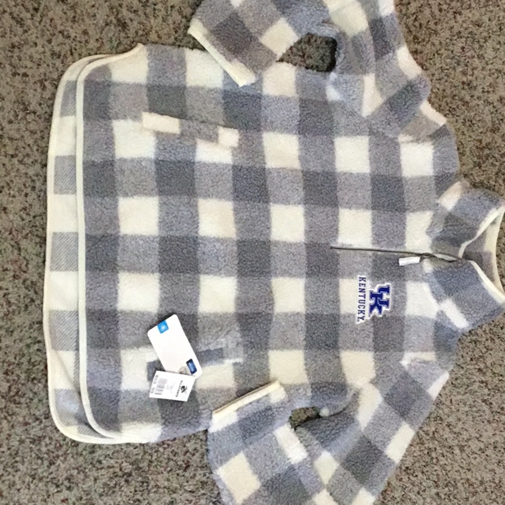 Women’s kentucky wildcats top